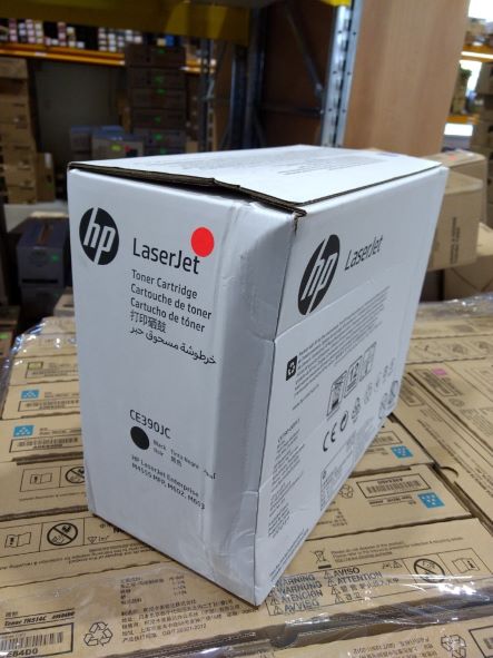 HP CE390JC Toner Cartridge No.90X black Contract poškozený obal