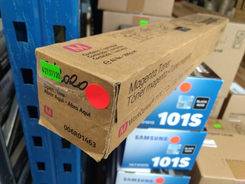 Xerox Toner WC7120 magenta (006R01463) poškozený obal