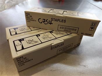 4599-141 Staples MS-10A 3x5000 staples poškozený obal
