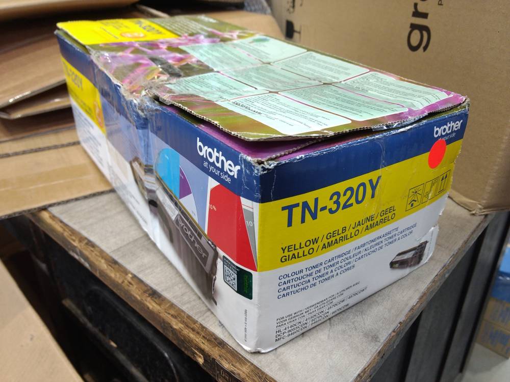 Brother Toner Cartridge TN-320Y yellow poškozený obal