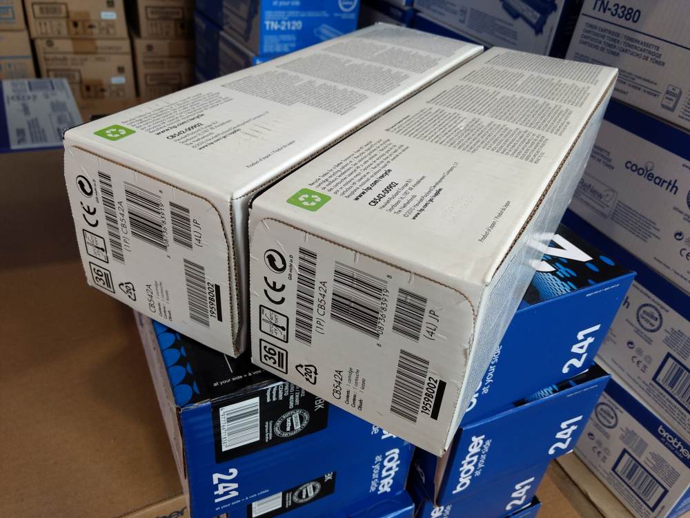 HP CB542A Toner Cartridge No.125A yellow poškozený obal