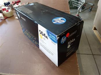 HP CE252A Toner Cartridge yellow poškozený obal