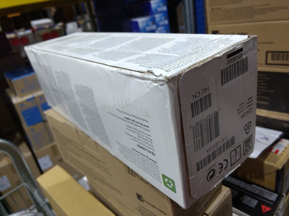 HP CE413A Toner Cartridge magenta pro HP 305A poškozený obal