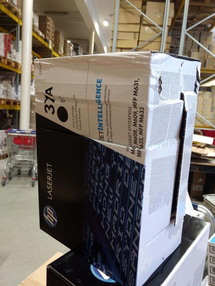 HP CF237A Toner Cartridge black No. 37A poškozený obal