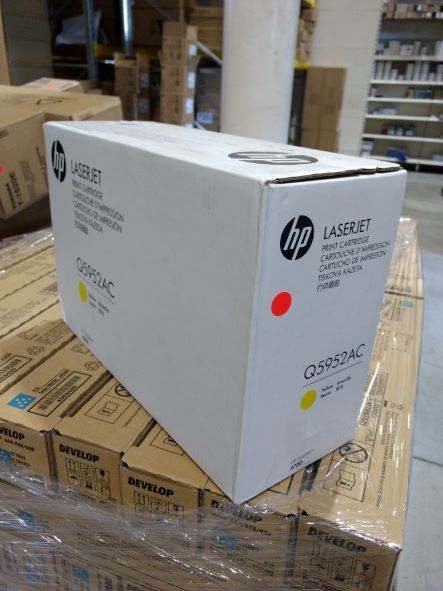 HP Toner Cartridge Q5952AC yellow (contract) poškoz.obal/exp.2013