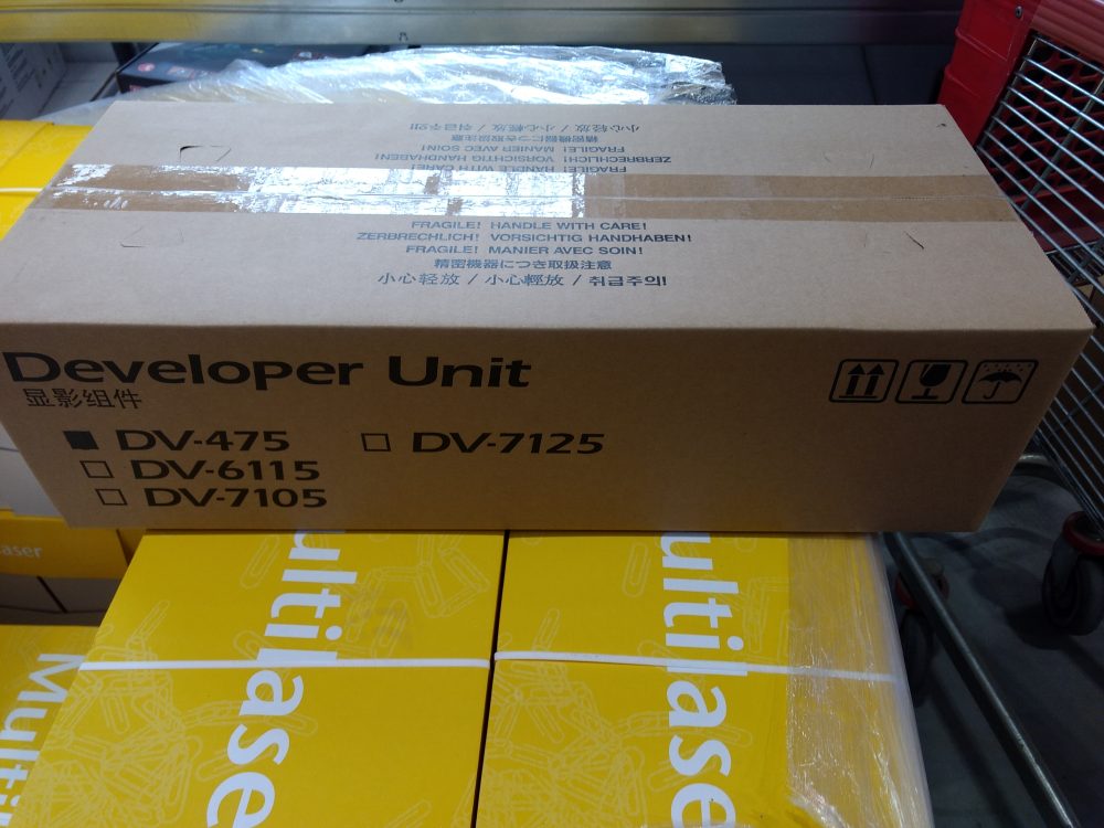 Kyocera DV-475 Developer (302K393040)
