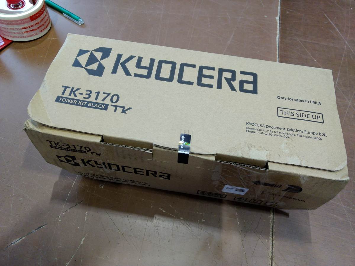 Kyocera Toner TK-3170 toner kit (1T02T80NL0) poškozený obal