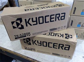 Kyocera Toner TK-5280K (1T02TW0NL0) poškozený obal