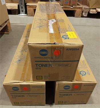 Minolta Toner C654 TN711AY yellow (A3VU25A) poškozený obal