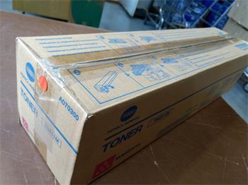 Minolta Toner TN611M magenta 1x472g (A070350) poškozený obal