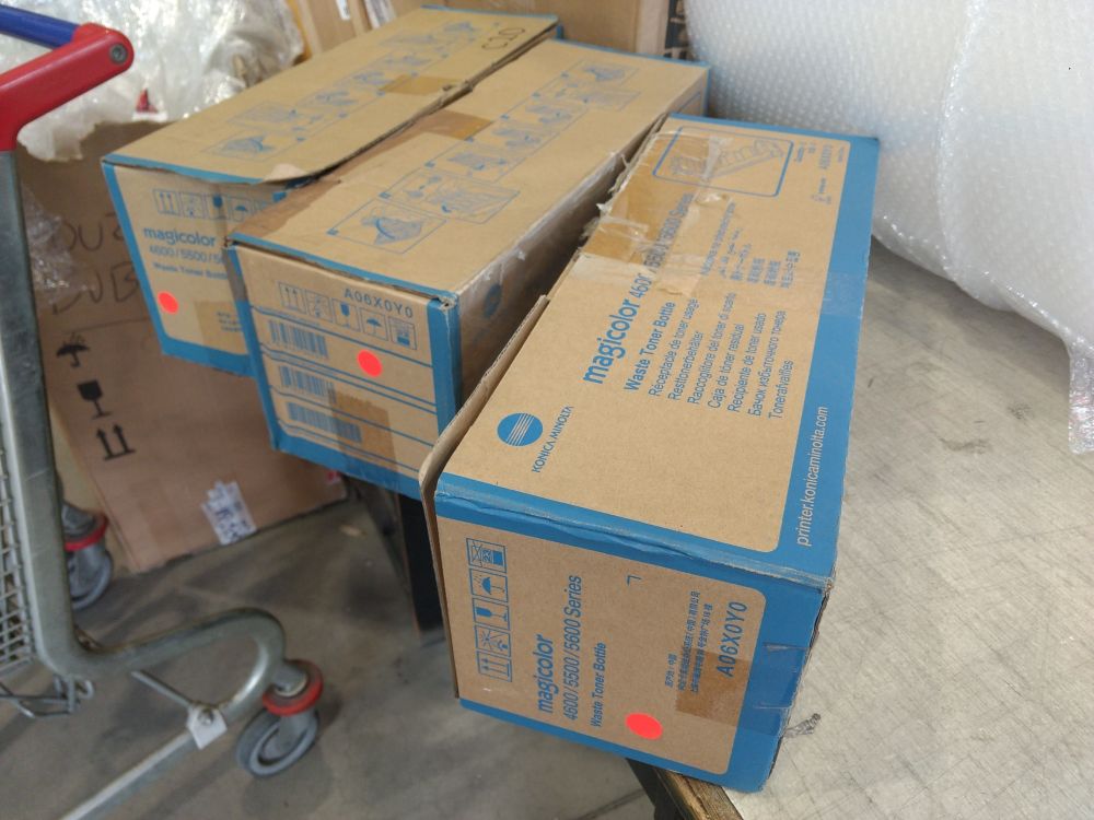 Minolta Waste Toner Box MC4650/4690 (A06X0Y0) poškozený obal