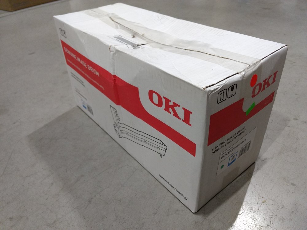 OKI Drum cyan C823/C833 (46438003) poškozený obal