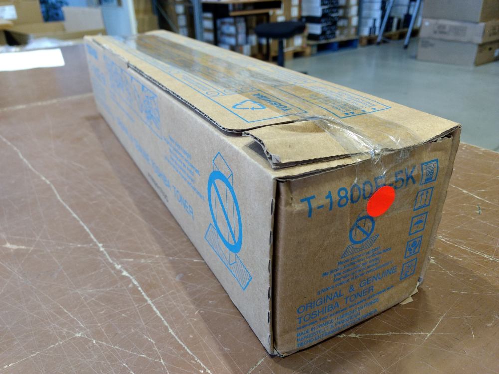 Toshiba Toner T-1800E-5K (6AJ00000085) 5.000stran EOL poškozený obal