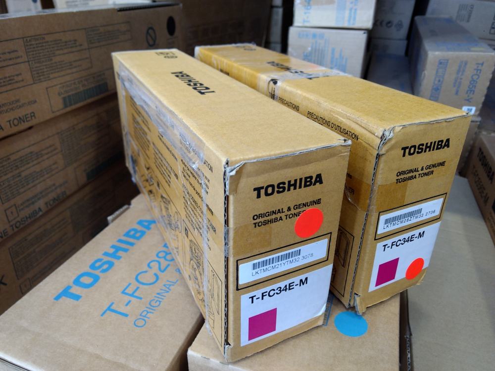 Toshiba Toner T-FC34EM Magenta (6A000001533) (86A000001769) poškozený obal