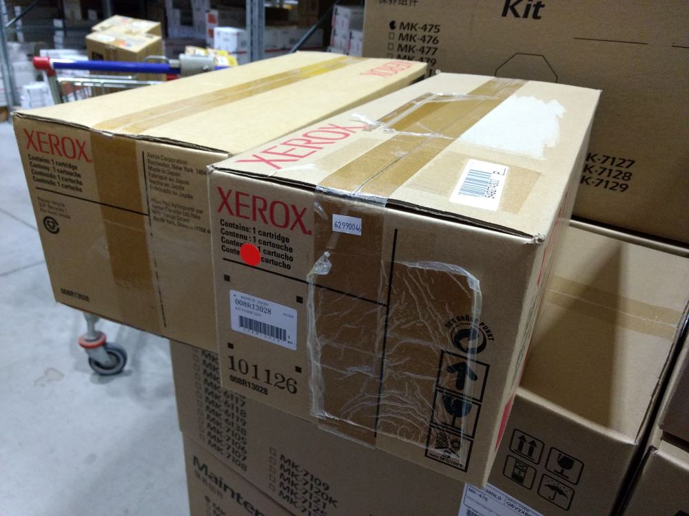 Xerox Fusing Unit 220V pro WC C7228/C7328 (008R13028 ) poškozený obal