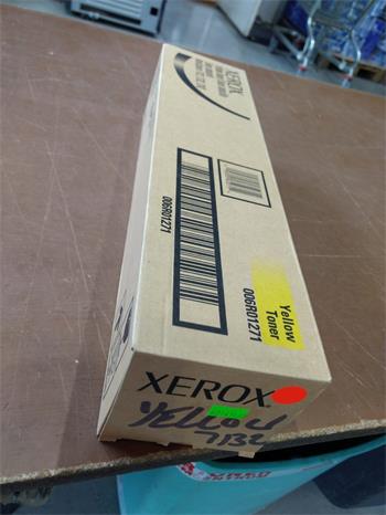 Xerox Toner WC7132 (006R01271) yellow poškozený obal