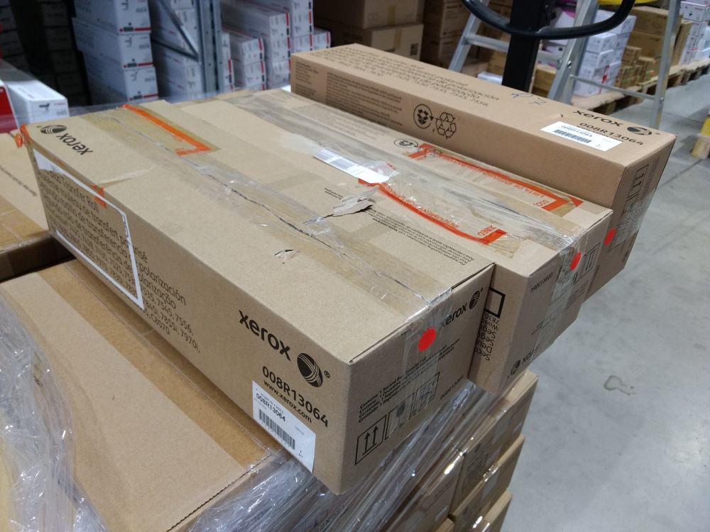 Xerox transfer roller WC 7425, 7428 (8R13064) poškozený obal